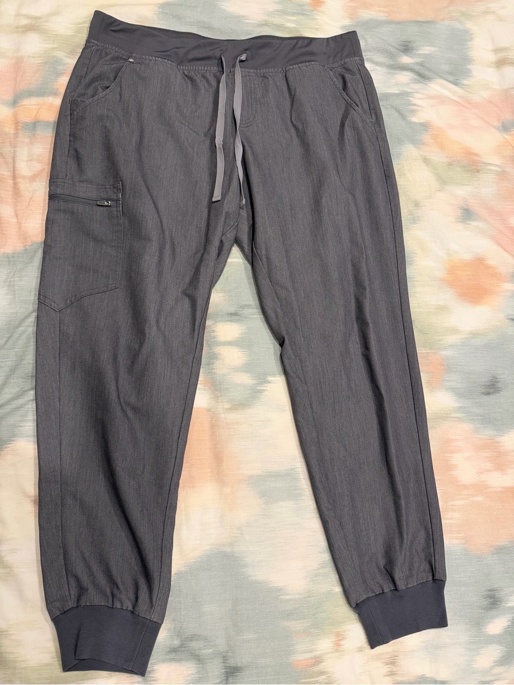 FIGS Women’s Scrub Pants